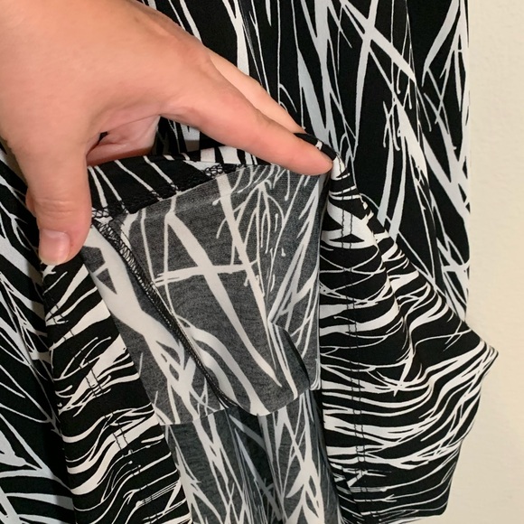 Karen Kade (size L) Black and White Cascade Faux Wrap Dress - Picture 9 of 11